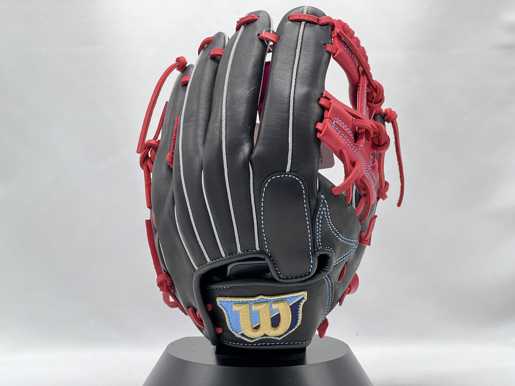 史上最も激安 ソフトボール用グラブ ウィルソン Wilson 野球 ソフトボールグローブ 右投げ プレゼント 贈り物 Wtasbu67h 9023 女子ソフトボール用 内野手用 女子ソフト ブラック レッド Fucoa Cl