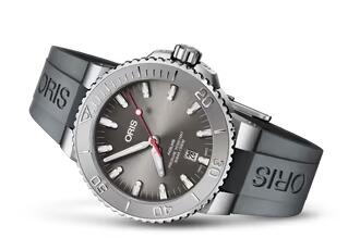 ORIS オリス アクイスデイト レリーフ 01 733 7730 4153-07 4 24 63EB　腕時計 メンズ ステンレススチール 人気 ブランド ウォッチ 父の日 ギフト プレゼント クリスマス 誕生日 記念日 贈り物 人気 おしゃれ ペア 祝い セール