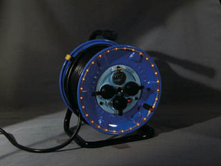 NICHIDO 日動工業 防雨型電工ドラム LEDラインドラム 赤 NPWL-EK33-R