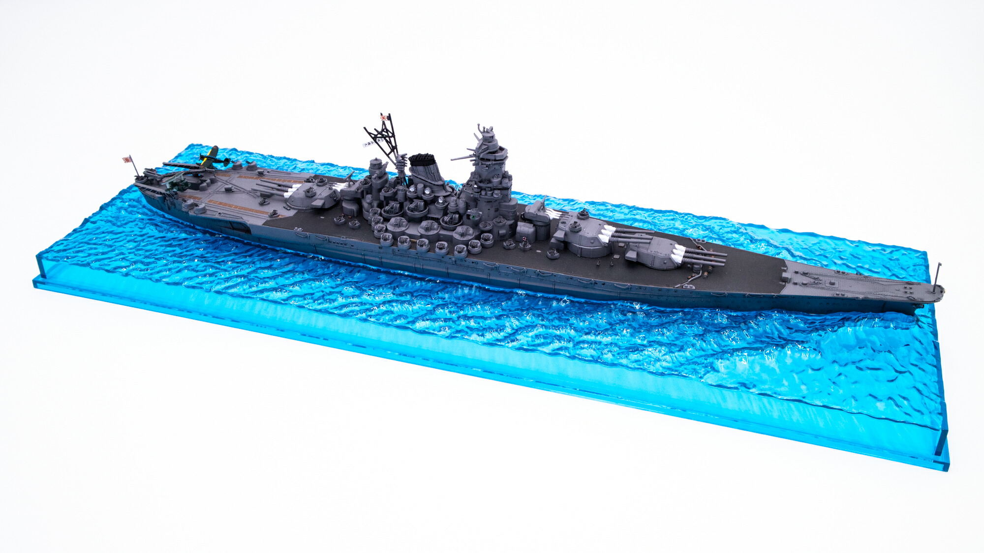 新品未使用　昭和レトロ　台紙付　シルバー戦艦　大和 楽天市場】8月再入荷予定 【送料無料】 ウォルターソンズ 1/700
