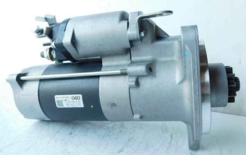 【送料無料】新品・未使用　いすゞギガ　CYL77A　セルモーター ギガ 大型 セルモーター CYL77AA CYL77Q CYL77Q6 CYL77V6