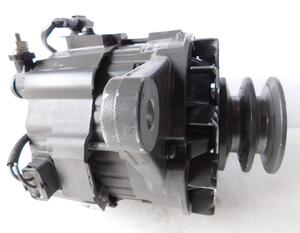 【中古】【※要コア返却】●オルタネーター●三菱製　いすゞトラック用 A004TUG586/8983413951【新古品】