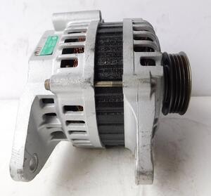 【中古】●オルタネーター●日立 日産ローレル , クルー , スカイライン用 LR180-738/23100-70T00【リビルト品・コア返却不要】|MVリパーツ社 店