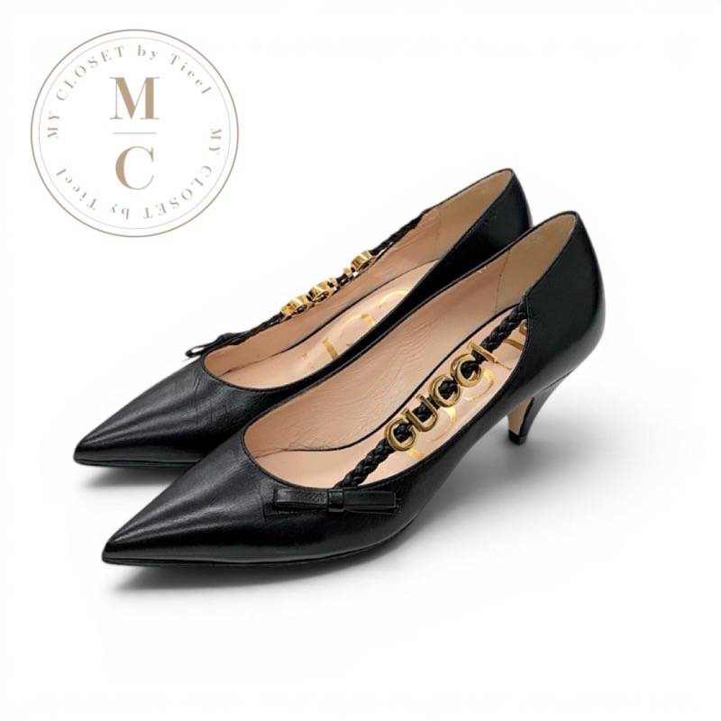 グッチ GUCCI パンプス 靴 シューズ レザー ブラック 黒 ゴールド ロゴ金具 リボン|My Closet by Tieel