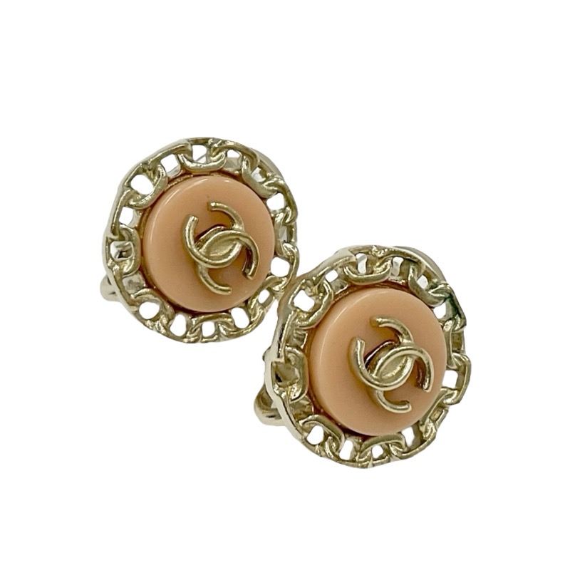 **海外直送** 希少アイテム♡ シャネル★ ピアス ピアス - メタル、レジン & ストラス、ゴールド — ファッション