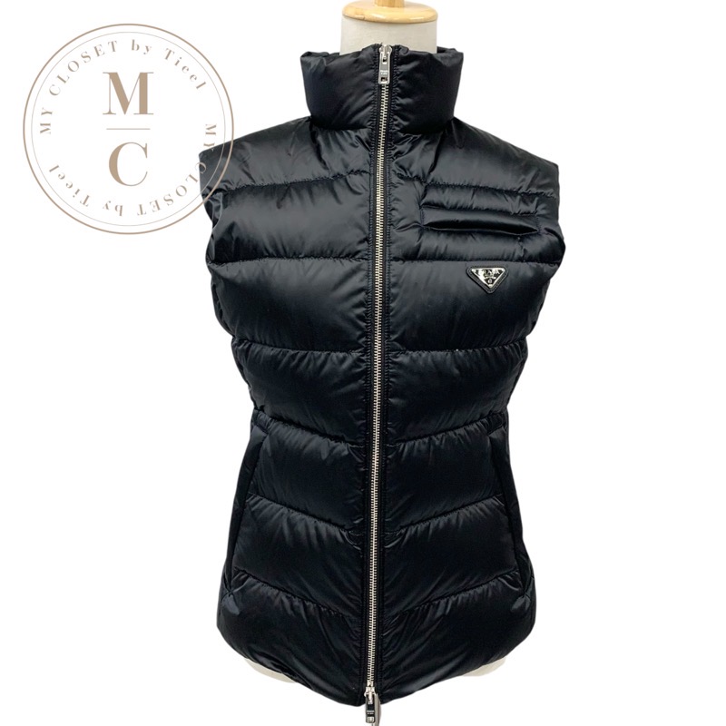 PRADA NYLON VEST カーゴベスト　サイズ48 Prada Re-Nylon カーゴベスト | ブラック | FARFETCH JP