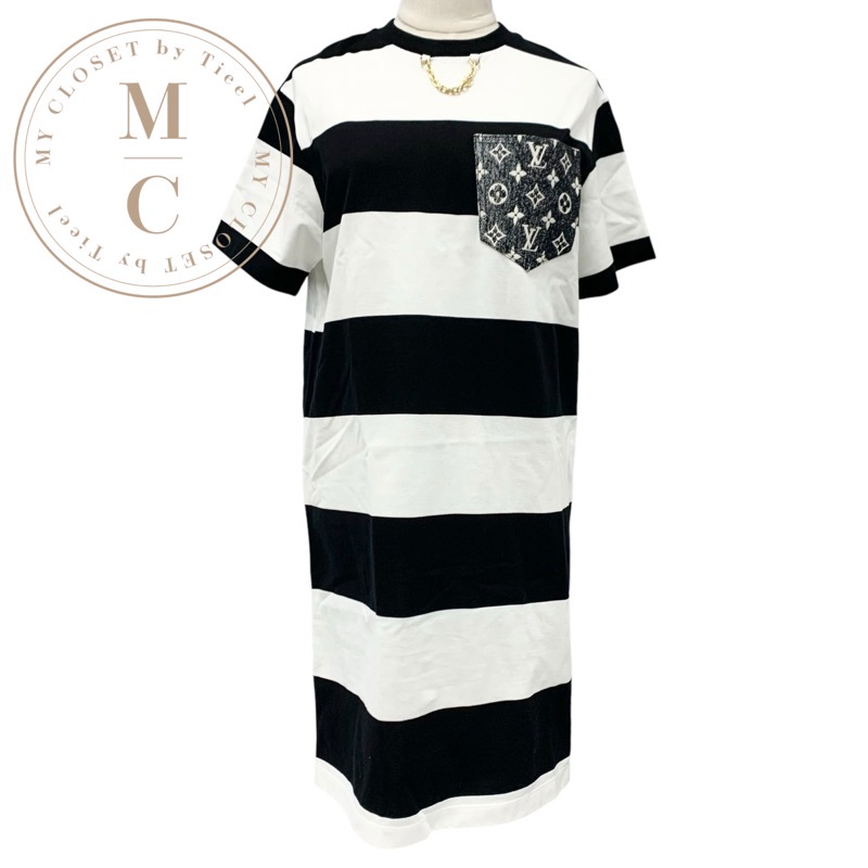 未使用級　現行　LOUIS VUITTON　膝丈　ワンピース　星柄　LVロゴ　S 未使用級 現行 LOUIS VUITTON 膝丈 ワンピース 星柄 LVロゴ S