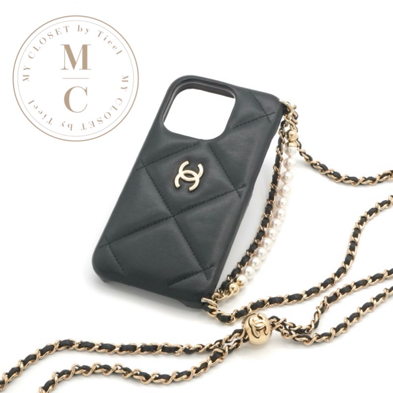 シャネル CHANEL 持ちはこぶ・スマホアクセサリー 黒いこと ゴールド ココマーク パール マトラッセ 子ヒツジひと肌 iPhone15pro iPhone容れもの チェーン店