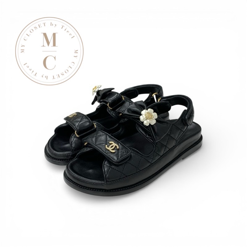 シャネル CHANEL サンダル 靴 シューズ なめし革 黒いこと 黒 ゴールド ココマーク マトラッセ カメリア 伝達ルート石ころ ベルク天使の都市落とし穴