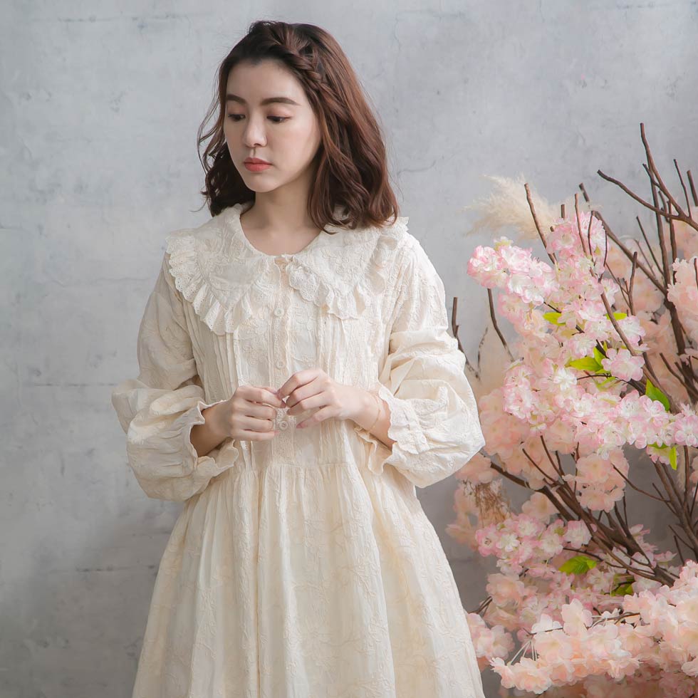 楽天市場】予約特割！ワンピース「優雅なレースが織りなす、心躍る美