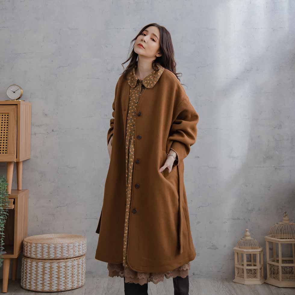 【楽天市場】【 お試しコミコミ 9,999円 】 ロングコート 「 襟元の重ね着、ちゃんと魅せられる 」 襟元スッキリ重ね着、防寒頼れるウール ...