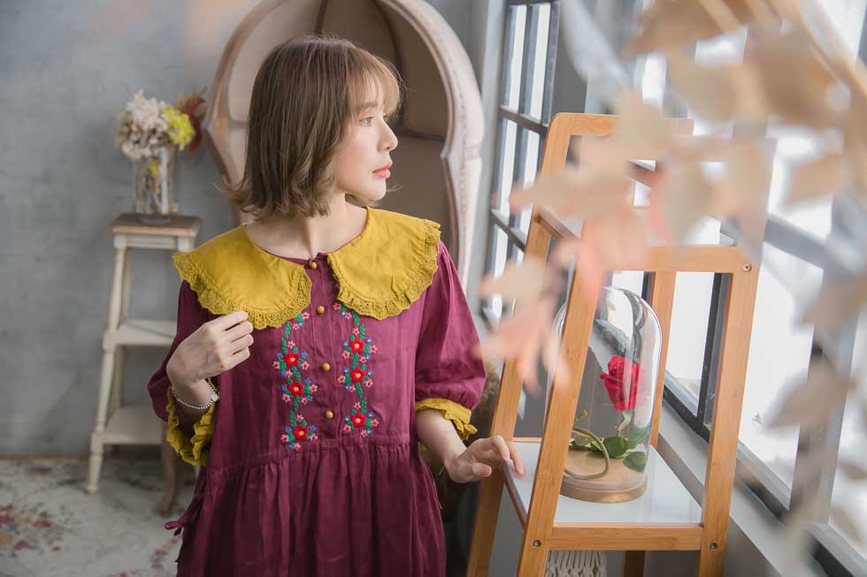 オープニング大放出セール 半袖 リネン ワンピース 刺繍 レース 襟 昭和レトロ 全2色 パープル 紫色 半袖 リネン100 麻100 ヘンプ100 天然素材 スカラップレース 春服 春物 春用 春夏 夏服 夏物 夏用 超目玉 Pasticceriavilla It