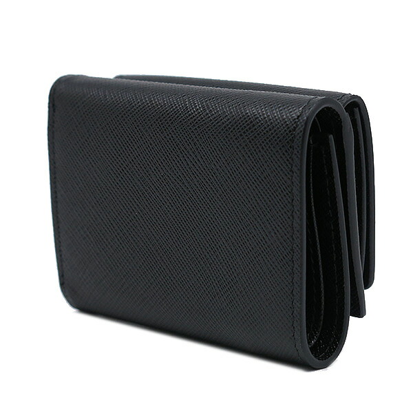 6 26 1時までポイント5倍 プラダ Prada 三つ折り財布 サフィアーノ 三角プレート サフィアーノレザー Nero 黒 コンパクト財布 シルバー金具 2mh021 メンズ レディース ユニセックス定番 人気 美品 中古 Sylvainpaley Cool