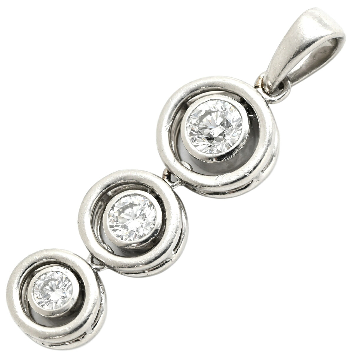 ペンダントトップ ダイヤ Pt900 ダイヤモンド プラチナシルバー 3石 3連 ドロップ 【中古】