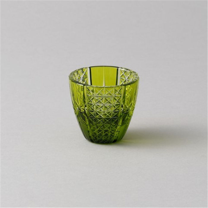 食器 クリスタル お猪口 冷酒 食器 カトラリー グラス 盃 酒器 00円クーポン配布中 盃 ぐい呑み 日本酒 日本酒 杯 冷酒 根本達也作 伝統の江戸切子 日本酒 おちょこ 猪口 モダン 日本酒 緑 ぐいのみ ぐい呑み 酒器 和食器 晩酌 熱燗