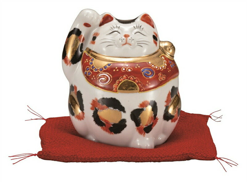 招き猫 九谷焼 陶器 日本製 6.5号 金彩釉 布団付 贈答品 ギフト 贈り物 プレゼント お祝い LINE登録で300円クーポン 招き猫 金彩 4.5号 ( 木札名