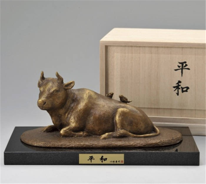 平和 茶 丑 高岡銅器 えと 干支 動物 飾り 置物 開運 縁起物 工芸品 十二支 おきもの インテリア 玄関 かわいい おしゃれ 和雑貨 贈り物 グッズ お守り 日本製 和風 雑貨 書斎 窓辺 おすすめ 可愛い 人気 結婚 内祝い