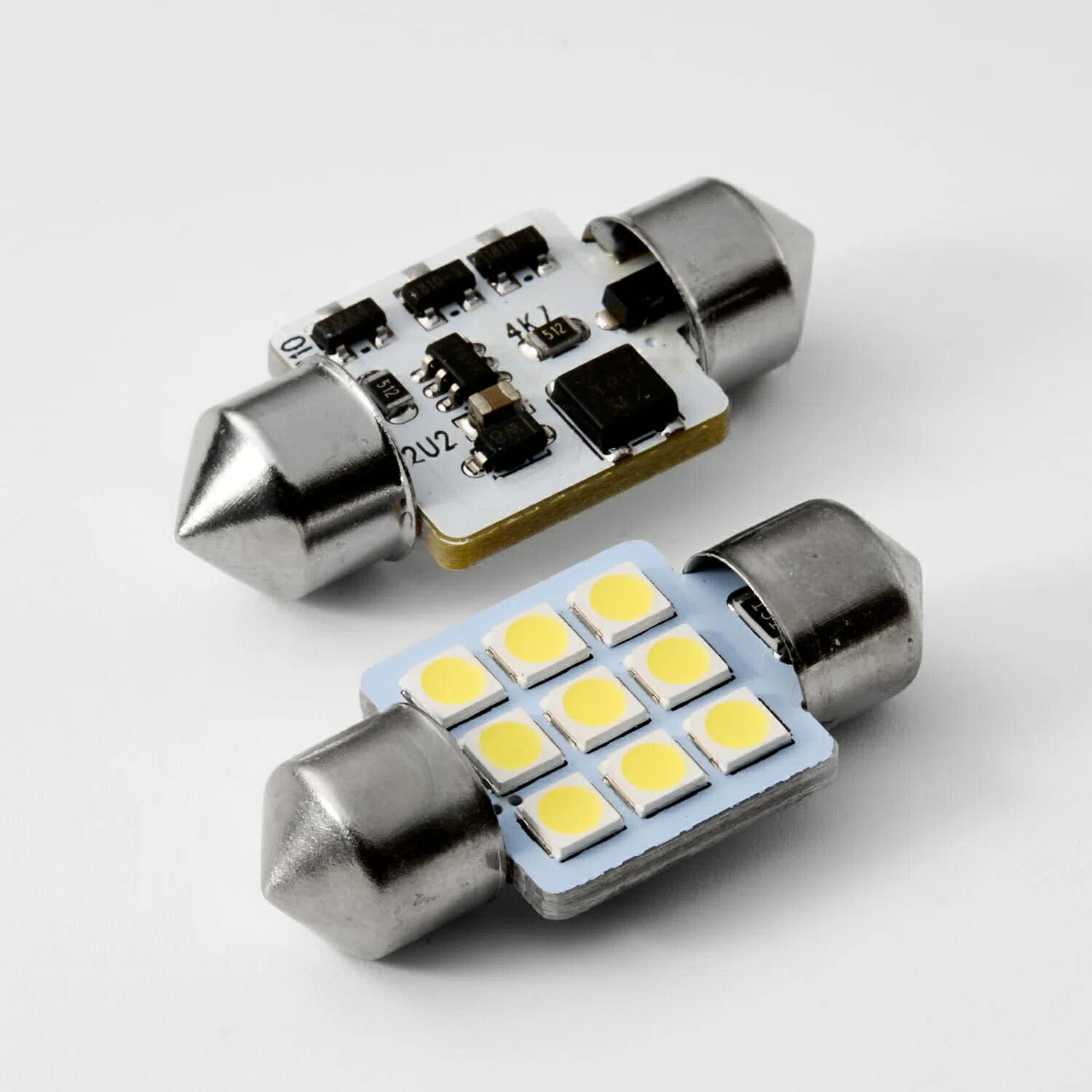 トラック野郎御用達 竹村商会 t10 31mm led 12v 24v ストロボ内蔵マクラ球 ホワイト 電球 2個セット (ホワイト, T10×31mm)