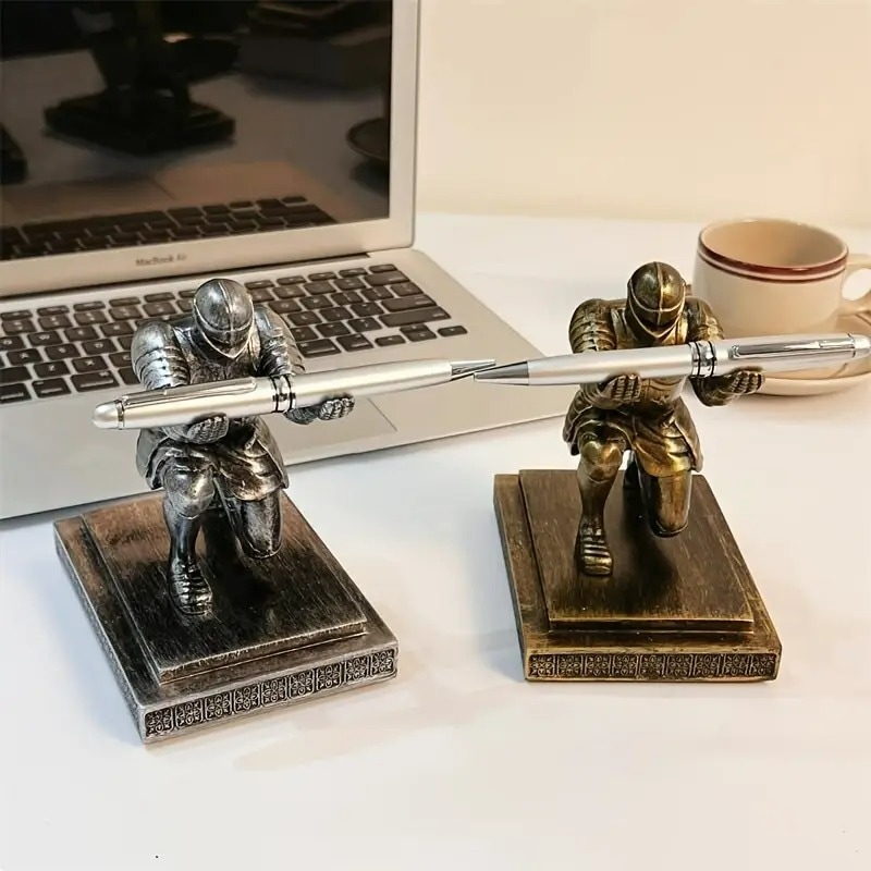 ペンスタンド ゴールド シルバー ブラック 騎士 エレガント スタイリッシュ かっこいい デスク オフィス デスクワーク SNS映え 4-7 7,357円