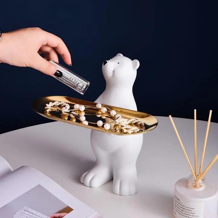 好いたらしいシロクマ飾りつけ 皿をあげる 白熊 室内装飾 雑貨 着飾る アンティーク am