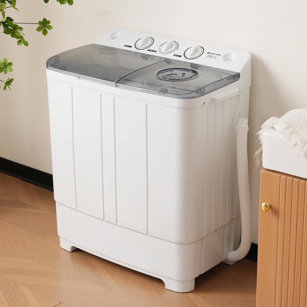 二槽式洗濯機 洗濯6kg/脱水槽4kg 推奨洗濯4kg/脱水2kg 洗濯機 縦型 二層式 脱水付き 2槽式 2層 上開き 布団 節電 タイマー機能 プラスチック槽 部屋干し まとめ洗い コンパクト 一人暮らし 家庭用 家電 新生活 (ホワイト)｜明金万代