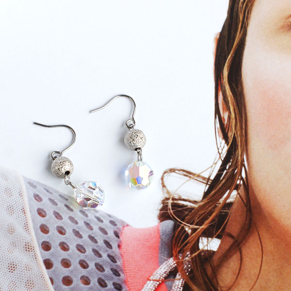 【美品】SWAROVSKI　スワロフスキー　マルチカラー　ピアス　クリスタル スワロフスキー SWAROVSKI Tennis Deluxe Cluster Mixed ピアス