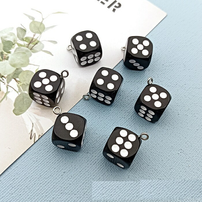 キューブ ビーズ80個 楽天市場】アクリルビーズ サイコロ キューブ型 通し穴あり 8×8mm（20