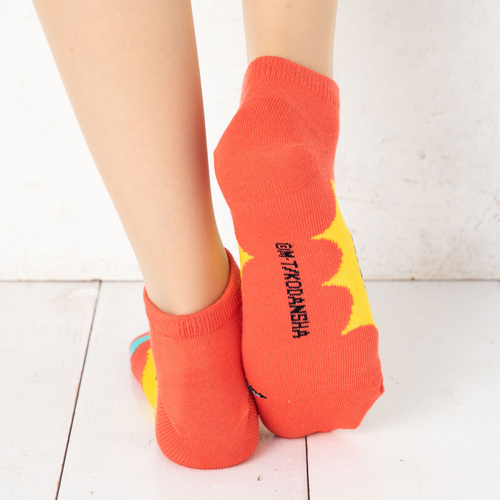 楽天市場 ギャルと恐竜 恐竜びっくり柄 スニーカー丈ソックス 23 25cm おまけシール付き レディース 靴下 レッグウェア専門店 美足花舞