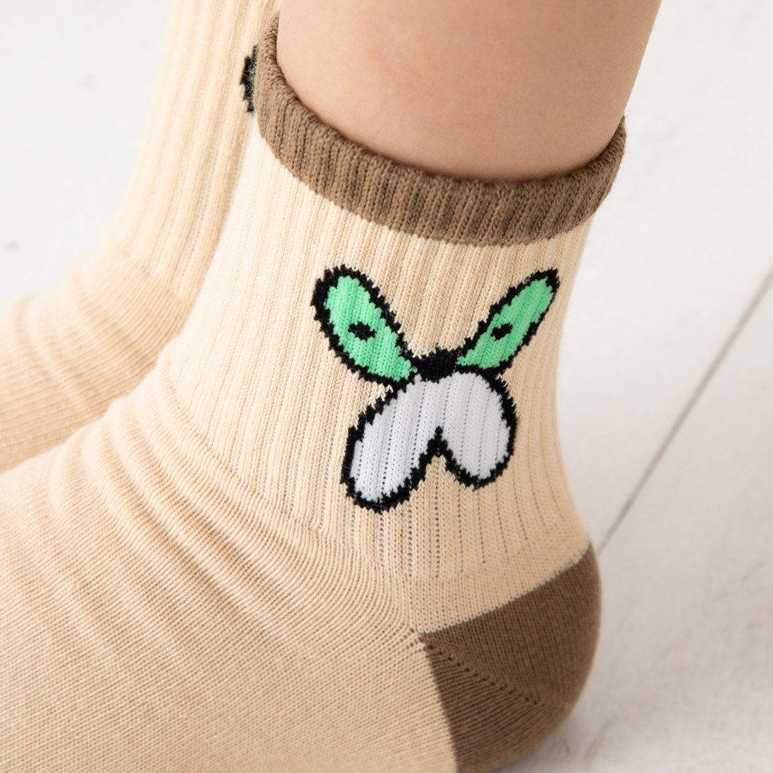 楽天市場 電話猫たちの靴下 ムジーナ柄 ロークルーソックス 23 27cm 男女兼用 くまみね メンズ レディース 靴下 レッグウェア専門店 美足花舞