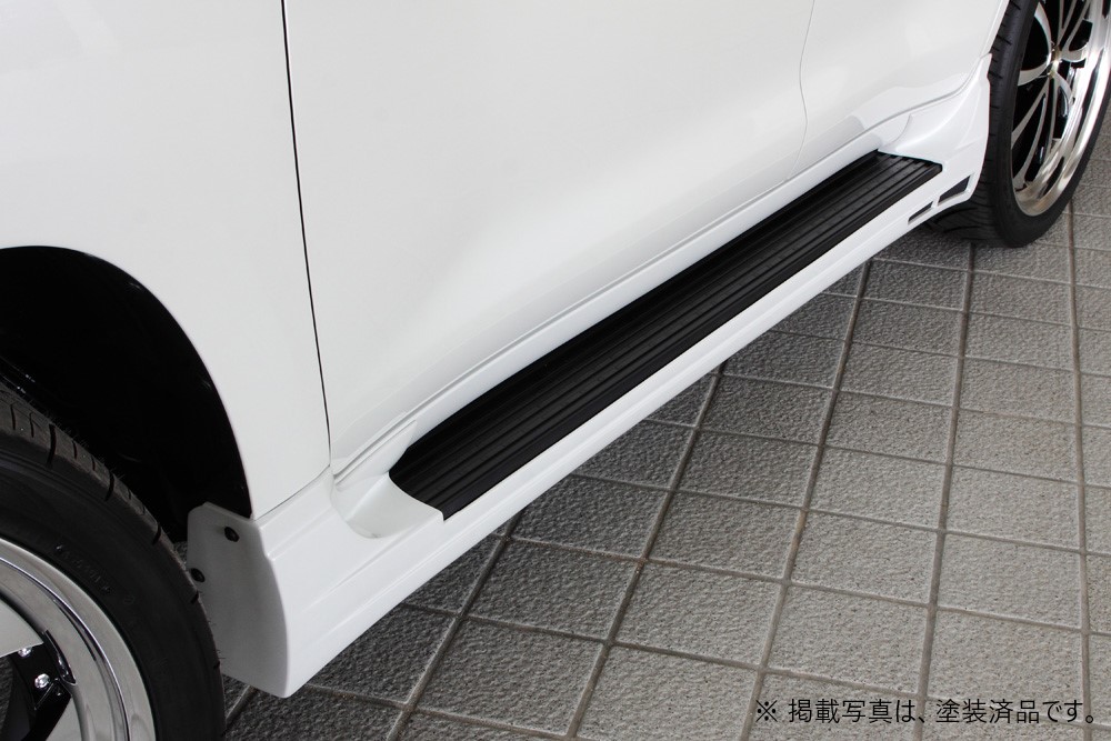 [トヨタ 200系 ランドクルーザー]ラヴライン サイドステップ【未塗装品】エムズスピード M'z SPEED mzspeed 外装パーツ カスタム エアロパーツ ボディキット ドレスアップ