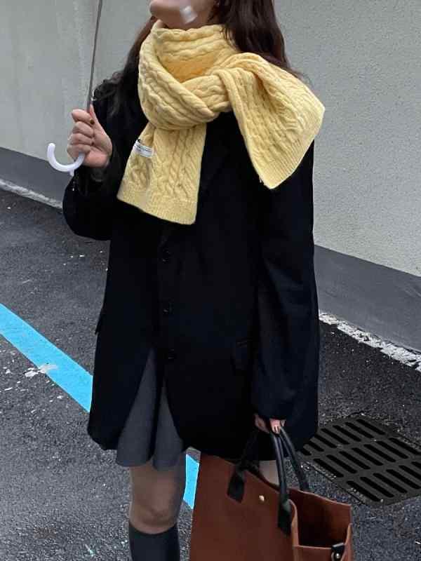 マフラー レディース ニット ウール スカーフ 冬 暖かい 厚手 防寒 赤 オレンジ カジュアル シンプル 無地 かわいい 普段使い 韓国