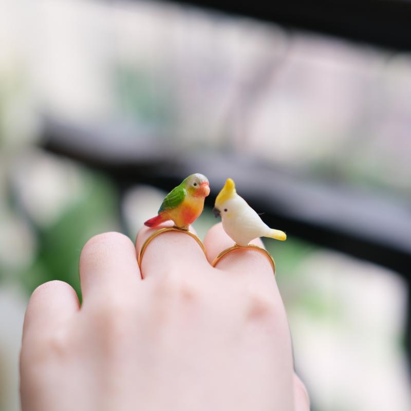 指輪 レディース 鳥 アクセサリー バード モチーフ リング ギフト 手作り かわいい ユニーク オウム 立体 サイズ調節可能 動物 アニマル｜モズラボ 6,815円