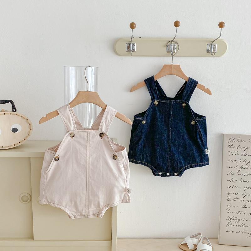 ロンパース 男の子 女の子 ベビー服 コットン100% 肌に優しい ノースリーブ デニム オーバーオール サロペット 夏用 おしゃれ 韓国風 三角デザイン ベージュ ブラック 60 70 80 90サイズ