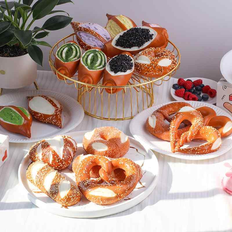食品サンプル リアル かわいい パン ベーグル プレッツェル 全粒粉 フェイクフード ディスプレイ オブジェ 撮影小物 インテリア 雑貨 プレゼント ギフト
