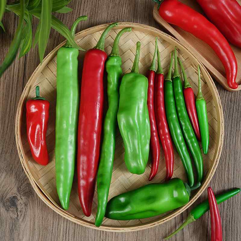 ピーマン パプリカ トウガラシ 置物 グリーンペッパー唐辛子チリ飾り