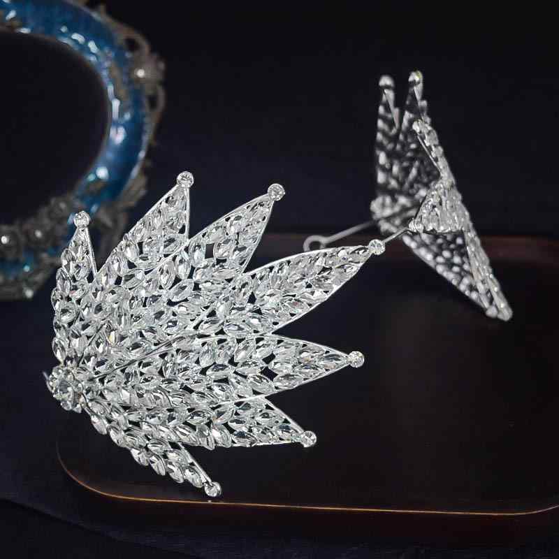 ヘッドドレス レディース ブライダル ウェディング 結婚式 披露宴 二次会 パーティー 発表会 演奏会 リーフ クラウン ティアラ カチューシャ 髪飾り ゴージャス 華やか キラキラ ラインストーン 合金製 電気メッキ加工 ゴールド 韓国風