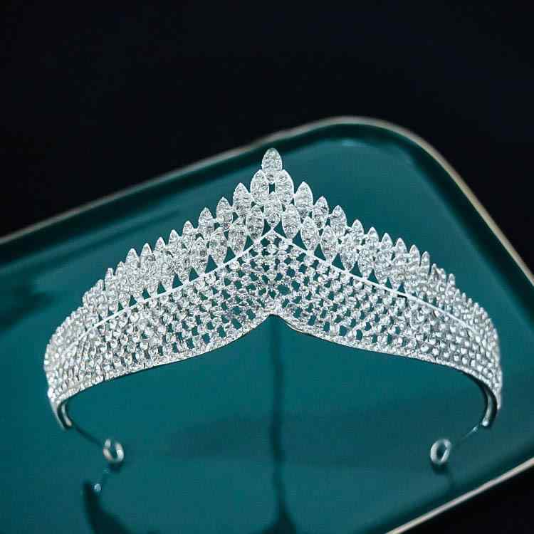 ヘッドドレス レディース 豪華 上品 ブライダル ティアラ ブラック レトロ 韓国風 花嫁 ウェディング 結婚式 誕生日 パーティー プリンセス クラウン ラインストーン 電気メッキ加工 髪飾り