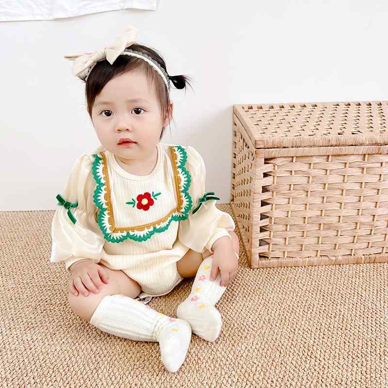 ロンパース 女の子 ベビー 新生児 ひまわり柄 長袖 かわいい コットン 春秋 韓国風 カバーオール 股下スナップ プルオーバー 部屋着 お出かけ着 アプリコット