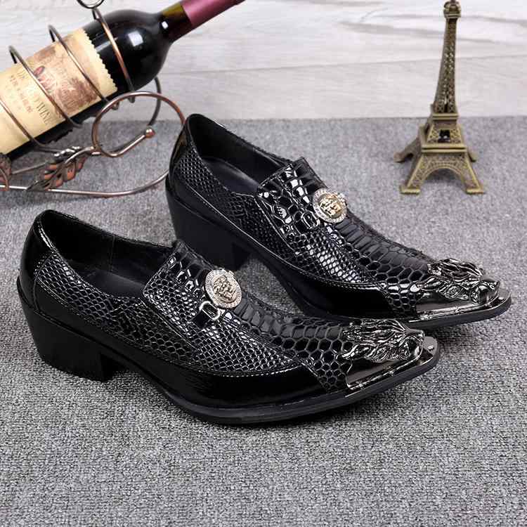 紳士靴 メンズ 本革 シークレットインソール 脚長効果 8cm以上ヒール ポインテッドトゥ メタル装飾 スリッポン ビジネス カジュアル 韓国風 レザーシューズ 春夏秋冬 オールシーズン対応 ブラック｜モズラボ