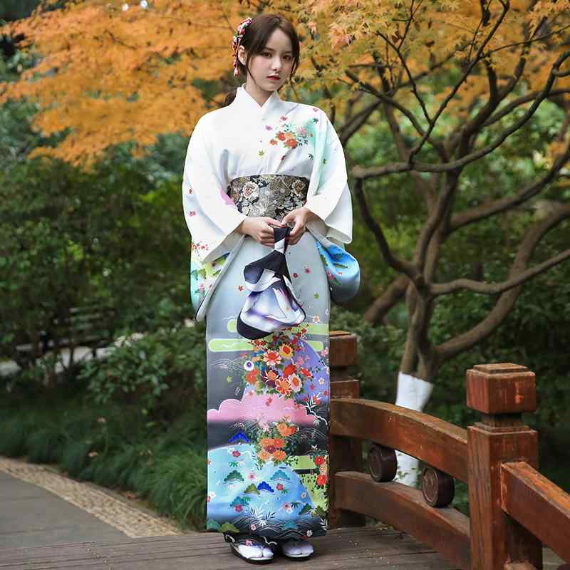 和服 レディース 改良版 訪問着 厚手素材 ポリエステル混紡 簡単着付け 型崩れしにくい きれいなシルエット 和風 撮影用 コスプレ 白