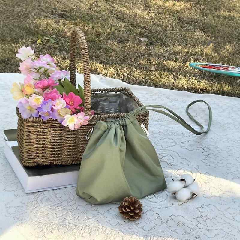 水桶バッグ レディース レトロ レッド サテン調 韓国風 個性的 キーリング付き 巾着 2WAY ショルダーバッグ 斜め掛け デイリーユース