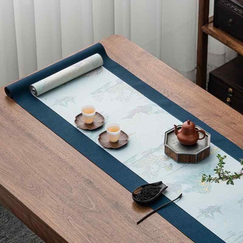 テーブルランナー 浮彫 高級感 シルク製 両面 二重 桑蚕シルク 茶席 茶器マット 中華風 和モダン 禅テイスト リビング ダイニング おもてなし ボルドー ピーチピンク スカイブルー オフホワイト