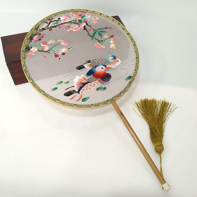 楽天市場】【中古】 純銀製 扇飾り ガラスケース付き 縁起物 昭和