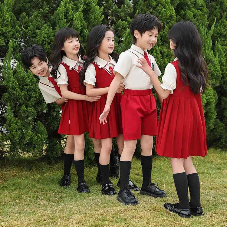 制服 キッズ ジュニア 男の子 女の子 小学生 幼稚園児 男女兼用 ブリティッシュスタイル 学院風 半袖 パンツ 2点セット 綿 コットン 柔らか加工 春夏 合唱 発表会 卒業式 卒業写真 団体服 グループウェア