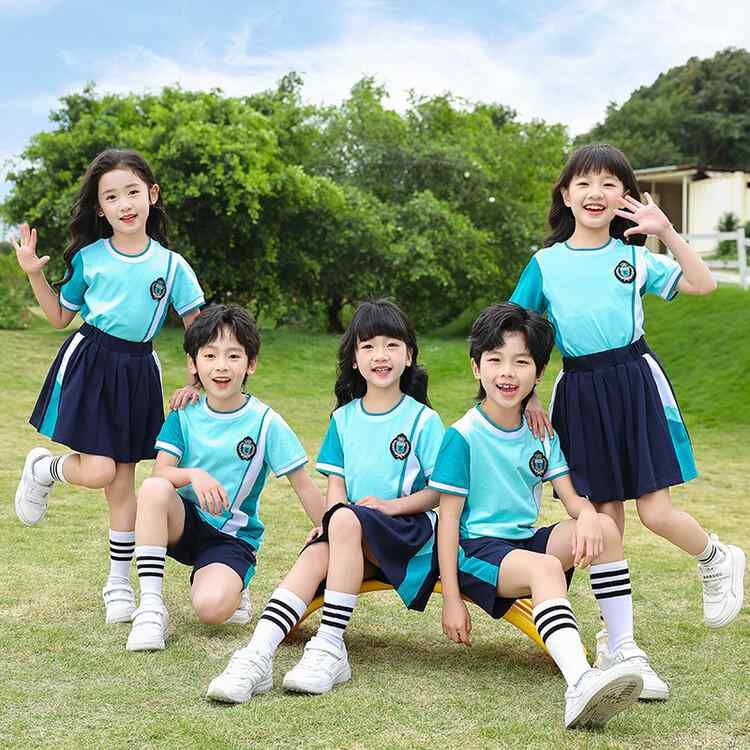 キッズ セットアップ 男の子 女の子 男女兼用 小学生 中学生 園児 ジュニア やわらか綿 肌に優しい スクールユニフォーム クラスユニフォーム 幼稚園服 チアリーディング 発表会 イベント ステージ衣装 春夏 半袖 短パン 上下セット