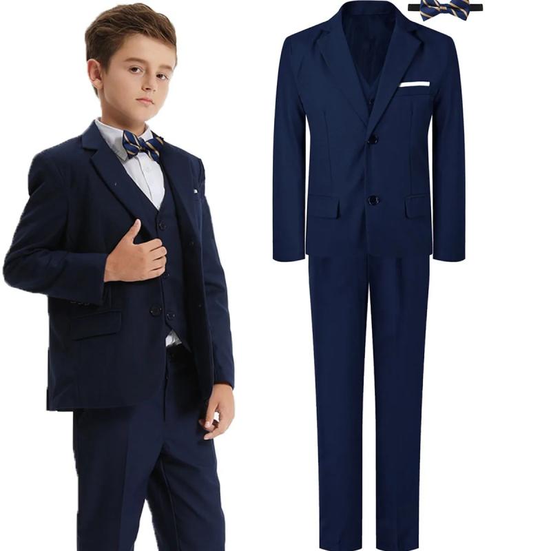 スーツ キッズ 男の子 ネイビー 4点セット フォーマルスーツ ブリティッシュスタイル ジャケット ベスト スラックス 蝶ネクタイ 結婚式 発表会 入学式 卒業式 卒園式 七五三 お受験 パーティー 誕生日 記念撮影用 ポリエステル オールシーズン