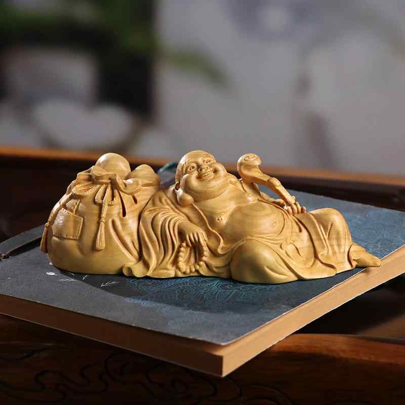 縁起物 笑い仏 布袋様 黄楊木彫り 手作り 木製 寝そべり 置物 車載用 オブジェ 開運 玄関 リビング インテリア 中華風 飾り