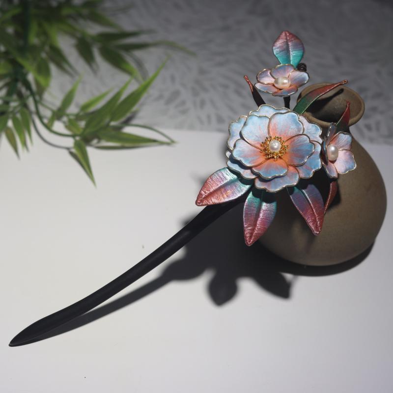 かんざし パール 黒檀木 伝統工芸 絨花 纏花 手作り 上品 華やか 中華風 和装 花嫁 結婚式 披露宴 成人式 卒業式 髪飾り ヘアアクセサリー