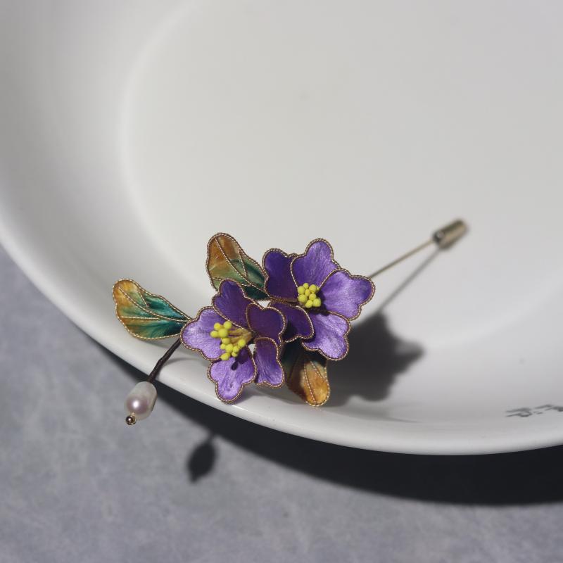 2WAY ブローチ 髪飾り 伝統工芸 絨花 蚕糸製 中国風 点翠風 漢服 チャイナドレス 和装小物 上品 エレガント レトロ