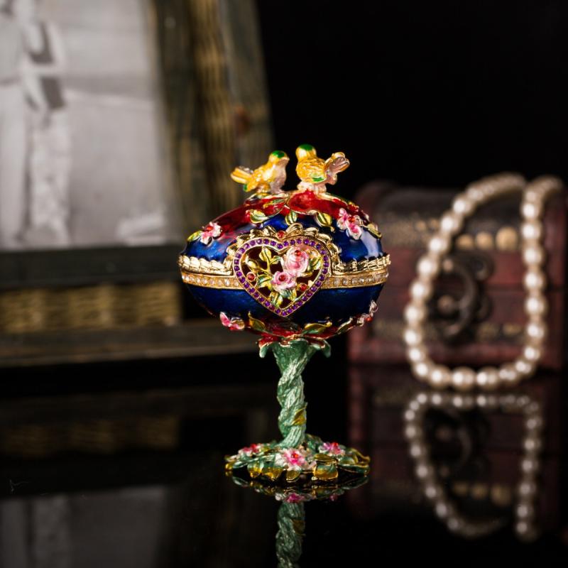 アクセサリーボックス ジュエリーボックス ファベルジェエッグ ロシアンスタイル 卵型 精巧 エナメル細工 金属製 高級感 上質 小物入れ インテリア 置物 オブジェ 小型 装飾品 赤 青